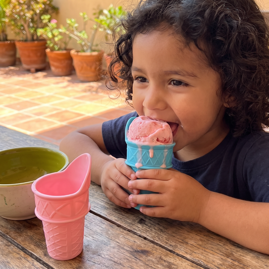 Set de 2 vasos para helado con diseño de cono – Portahielados antiderrames para niños