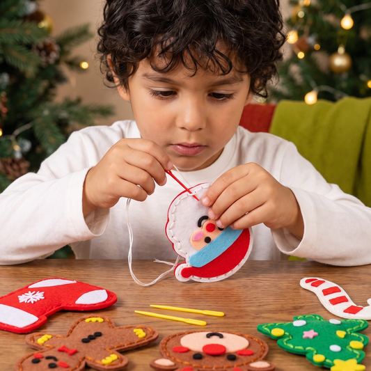 Set Navideño Seguro De Fieltro Para Coser Uno Mismo