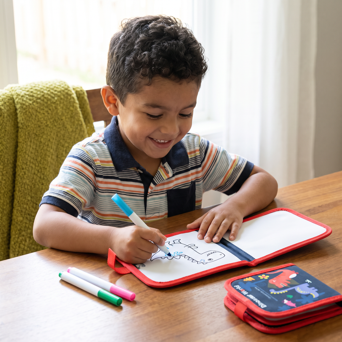 Libro de colorear portátil reutilizable para niños